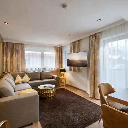 Alma Apartment *