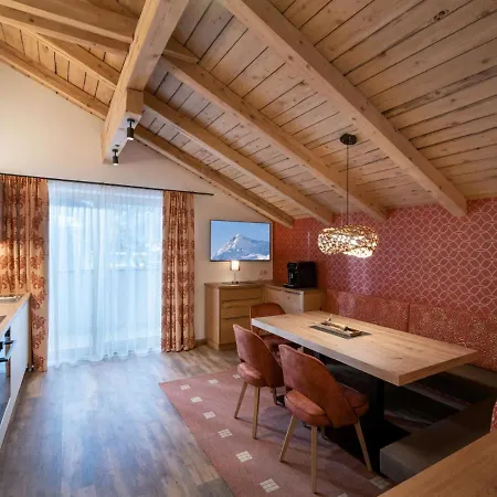 Alma Apartment *